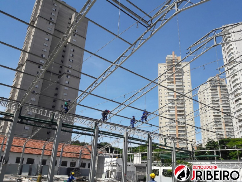 Demolição de Galpão Armado Itaim Paulista - Demolição Galpão Industrial